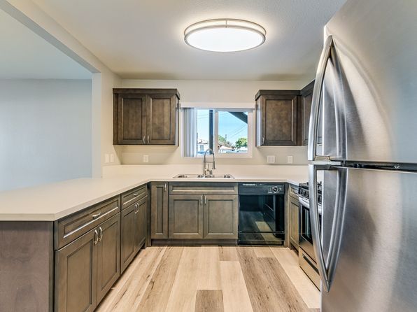 535 Woodlawn Ave #520-B