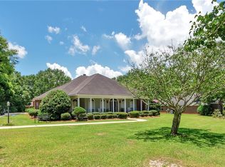 11470 Waterford Dr, Irvington, AL 36544