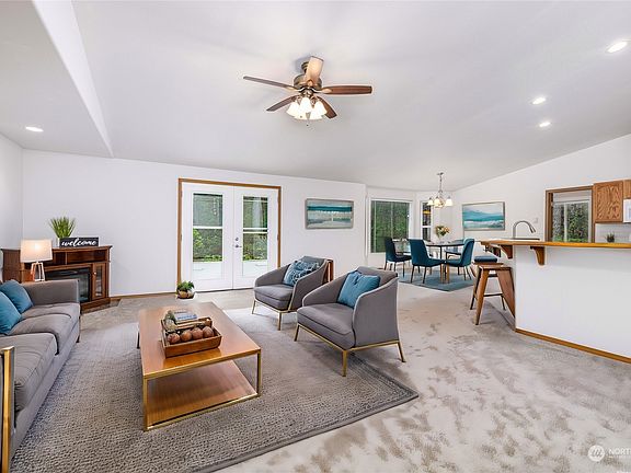 5th image of 30 W Sweetclover Court