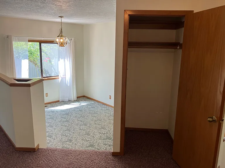 1325 Elser Dr SE — Photo 17
