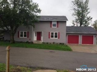 105 Davy St, Pandora, OH 45877