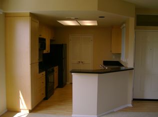 109 Santa Louisa, Irvine, CA 92606