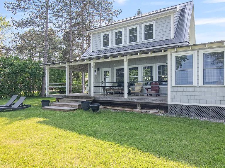 419 N End Rd E — Photo 37