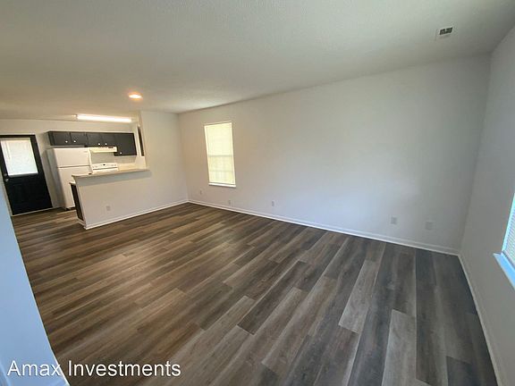4th image of 3911 Olympic Ct