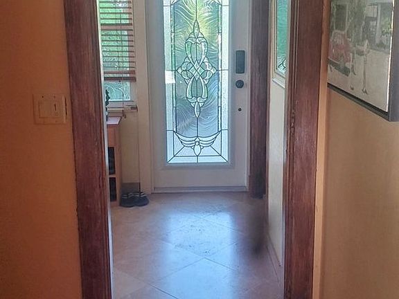 5th image of 215 N Palmway