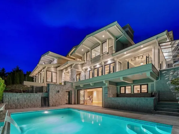 1479 Chippendale Rd, West Vancouver, BC V7S 3G6
