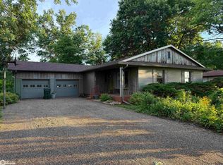 403 W Roosevelt Rd, Danville, IA 52623
