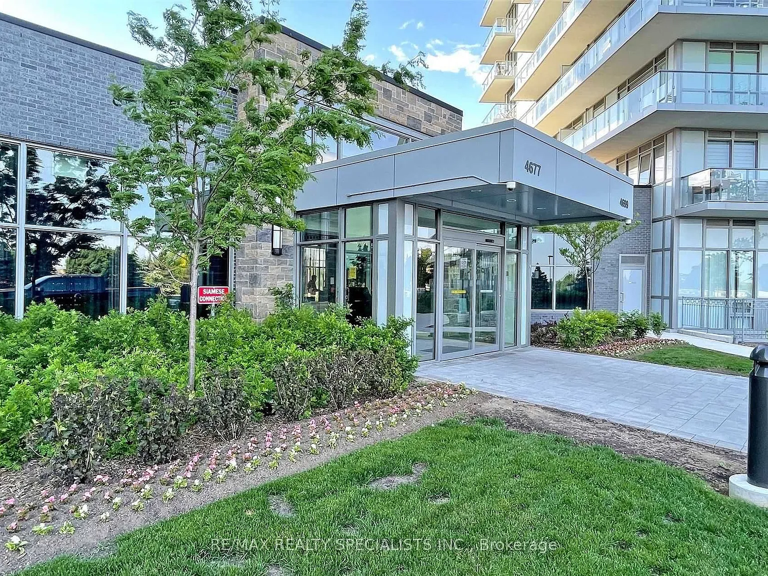 3 bed, $3,000 — Photo 2