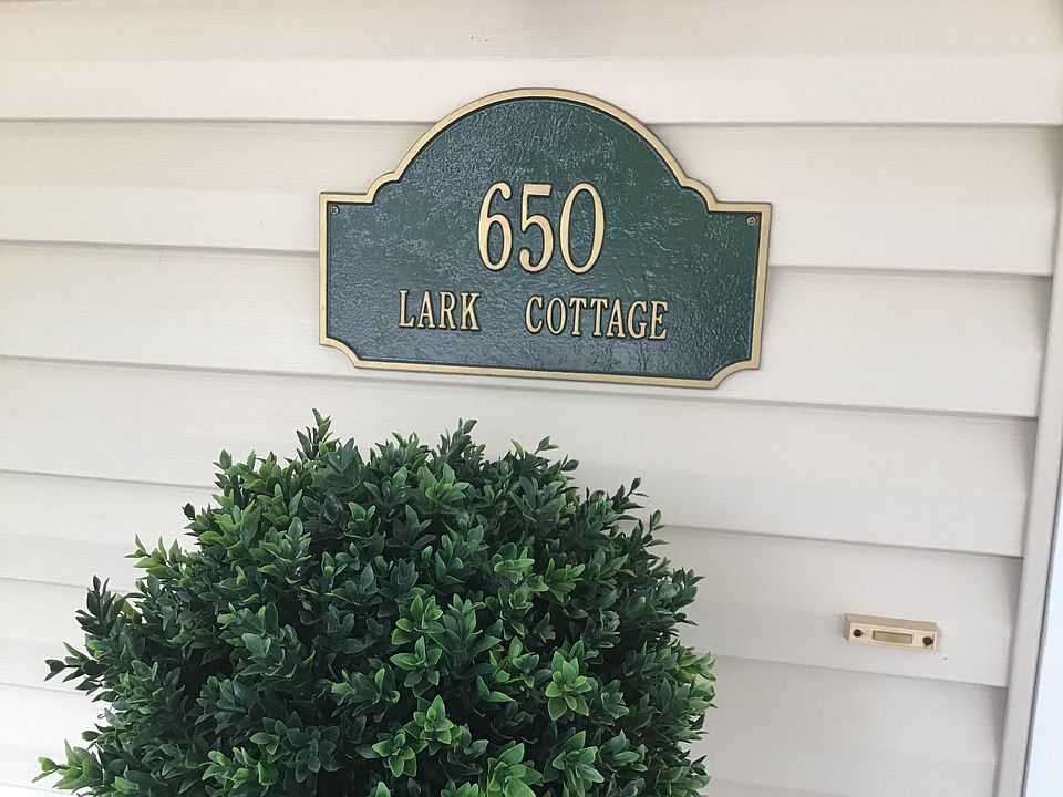 2nd image of 650 Wilson Cir