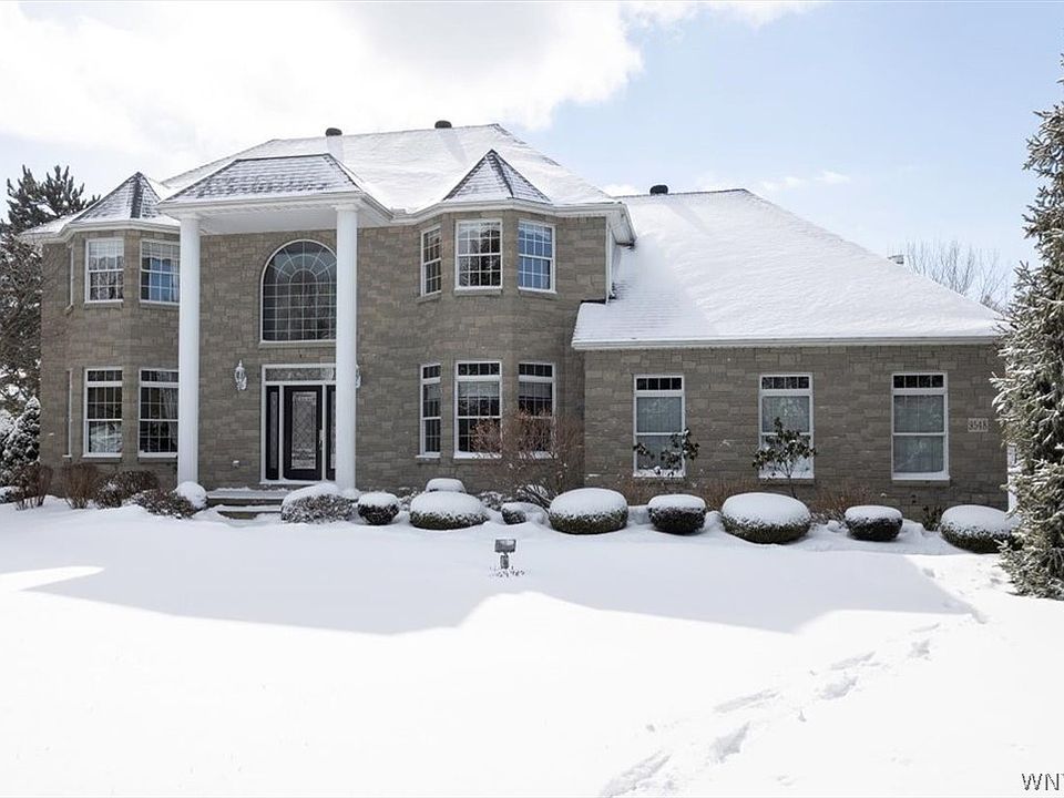 1st image of 9548 Cobblestone Dr