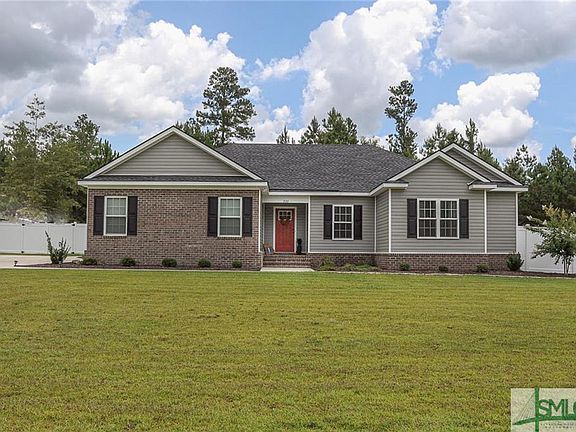 3rd image of 232 Tavern Ln