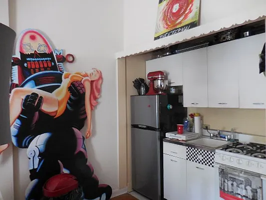 Rented by Aimee Grodanz, LREB | media 16