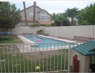 4th image of 7624 Marluna Ct