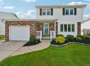 101 Hillpine Rd, Buffalo, NY 14227