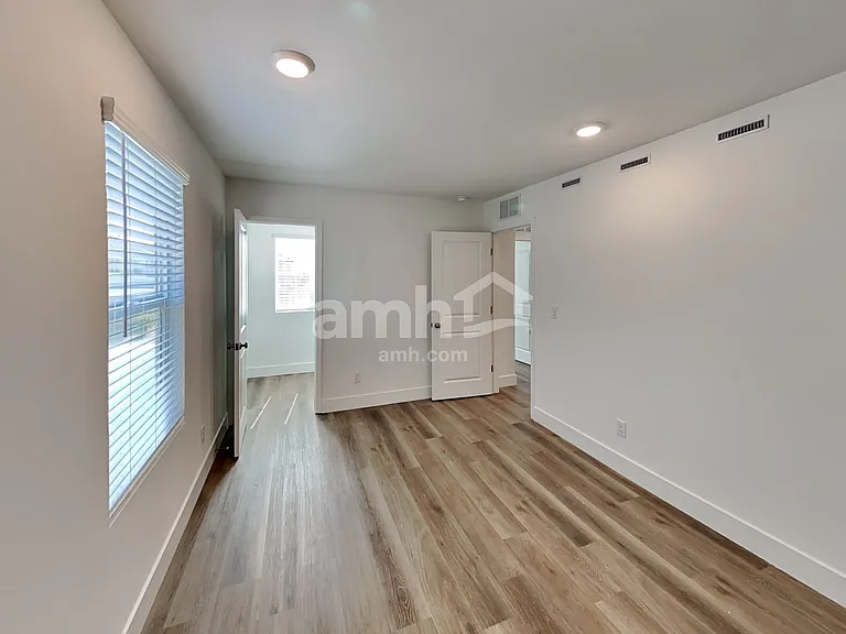 4255 Halo Hollyhock St — Photo 23