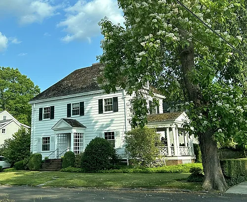 11 Maple Ave Photo 1