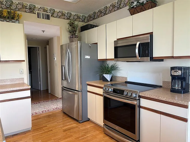7974 Sailboat Key Blvd S #701 — Photo 8