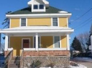 87 Wollaston St, Springfield, MA 01119