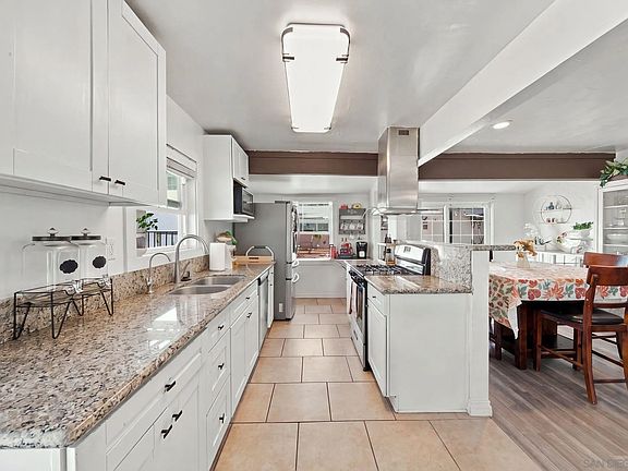 2nd image of 3555 Helix St