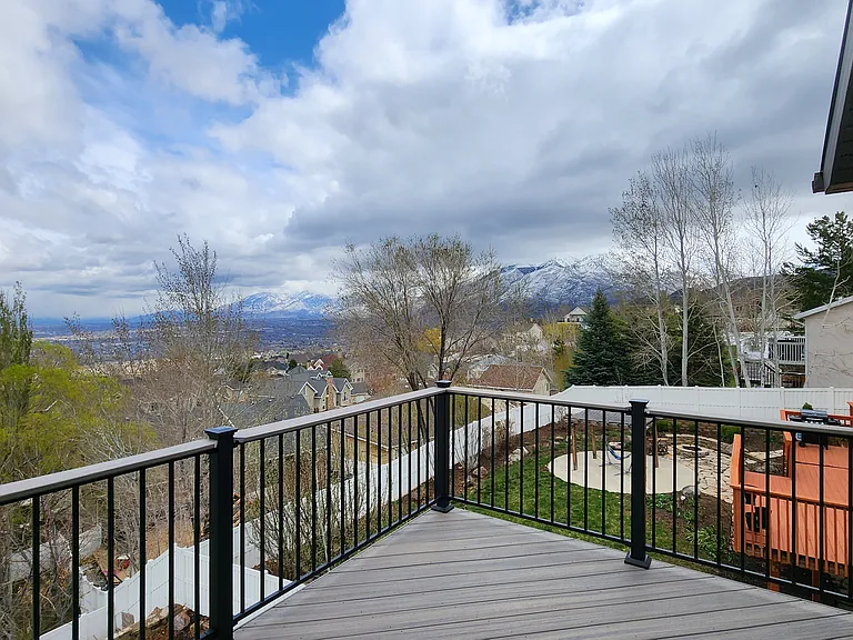 443 E Parowan Way — Photo 7
