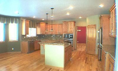 2nd image of 462 Durango Ave