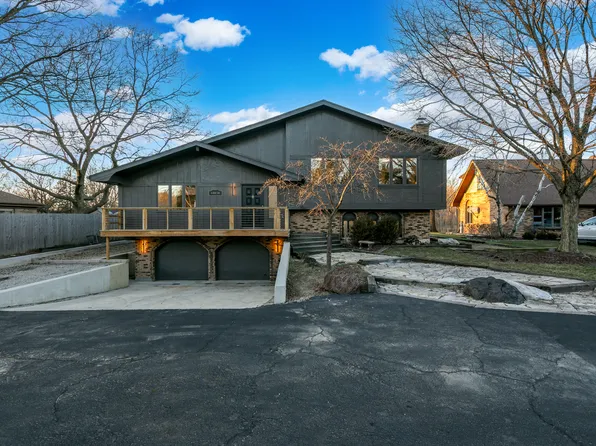 18W654 Plainfield Rd, Downers Grove, IL 60516