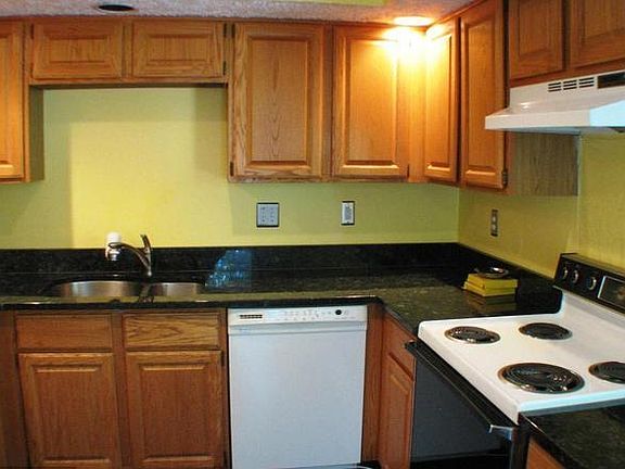 4th image of 329 Kendig Dr