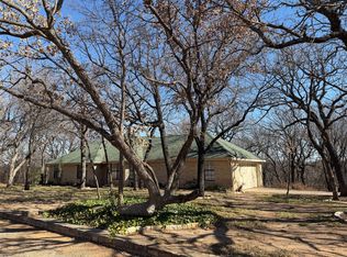 150 Timber Ridge Dr, Graham, TX 76450