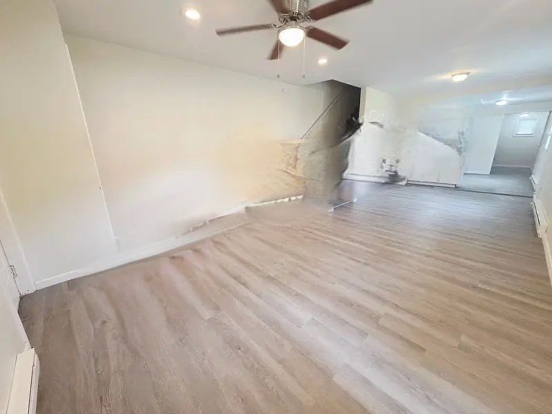 1st image of 694 W 8th St #1