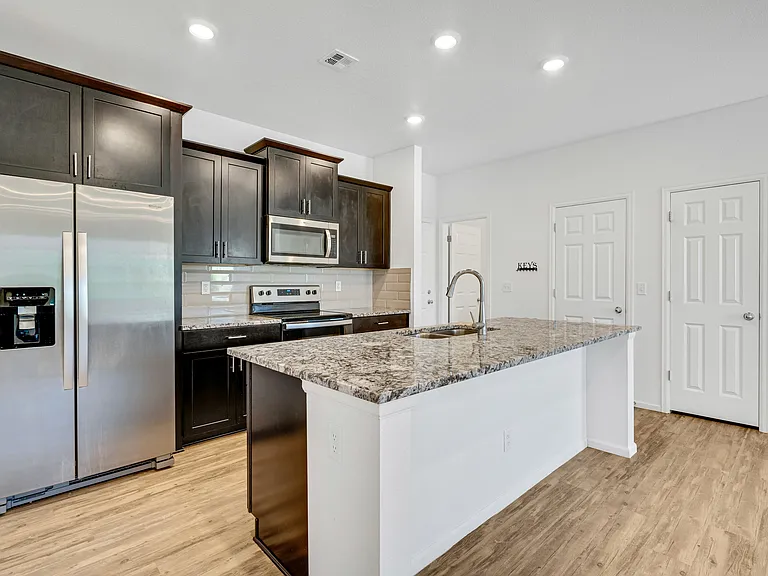 21072 E 60th Ave — Photo 10
