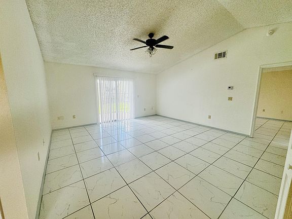 3rd image of 179 Birmingham Dr