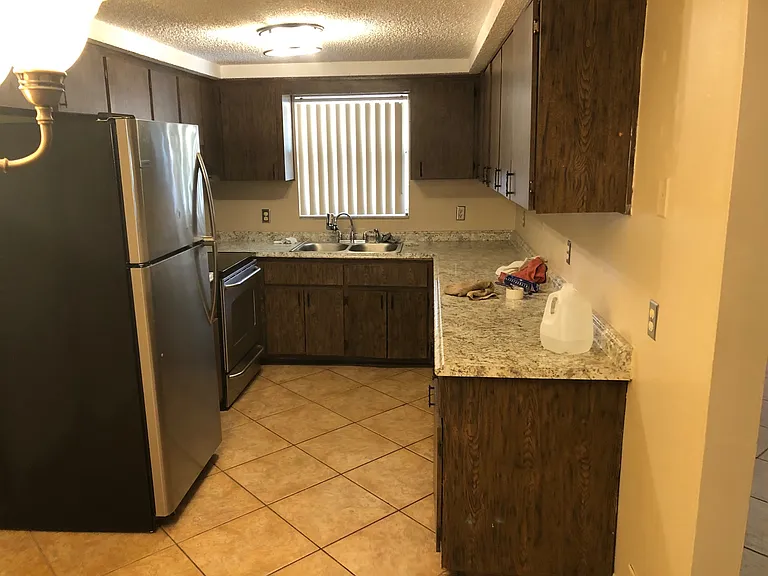 351 S Florida Ave — Photo 6