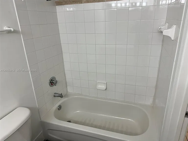 1200 Brickell Bay Dr #2310 — Photo 8