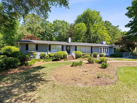 4th image of 3211 Plantation Rd