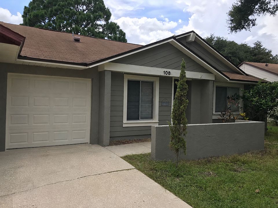 1st image of 108 Water Oak Dr
