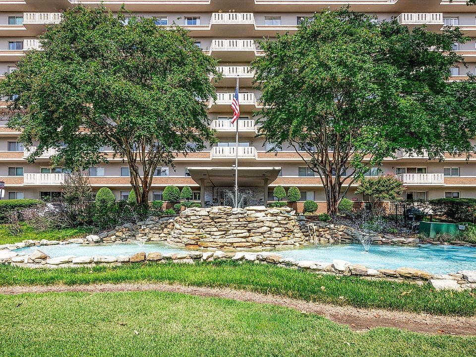 1st image of 1960 Parkway Ave #1208