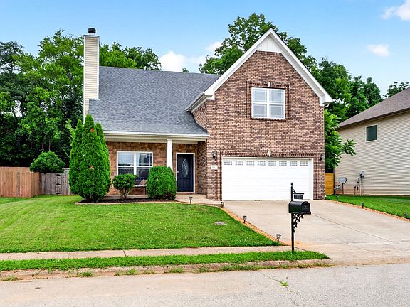 4th image of 935 Cherry Blossom Ln
