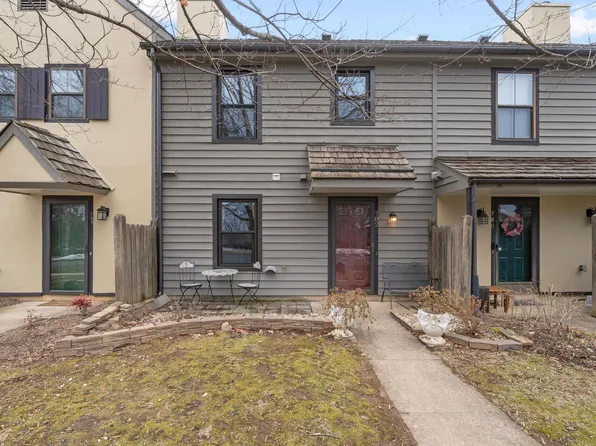 782 Merion Grn, Charlottesville, VA 22901