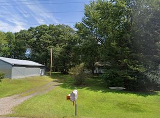 28047 Polk St NE, Isanti, MN 55040