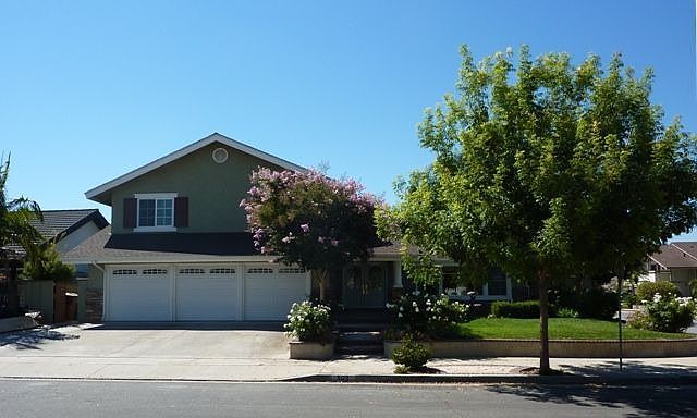 2nd image of 502 Comanche Dr