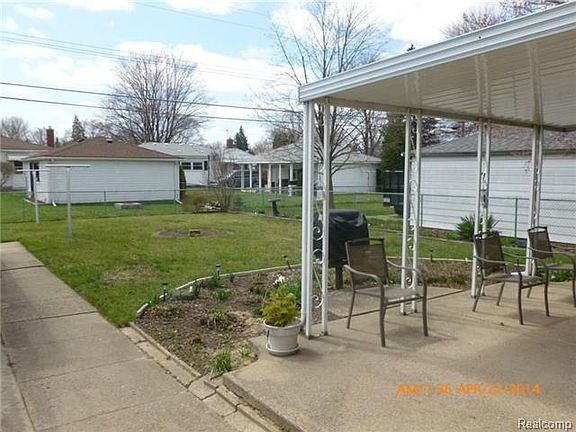 4th image of 35245 Elmira St