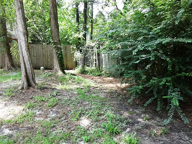 103 Scottswood Dr N — Photo 14
