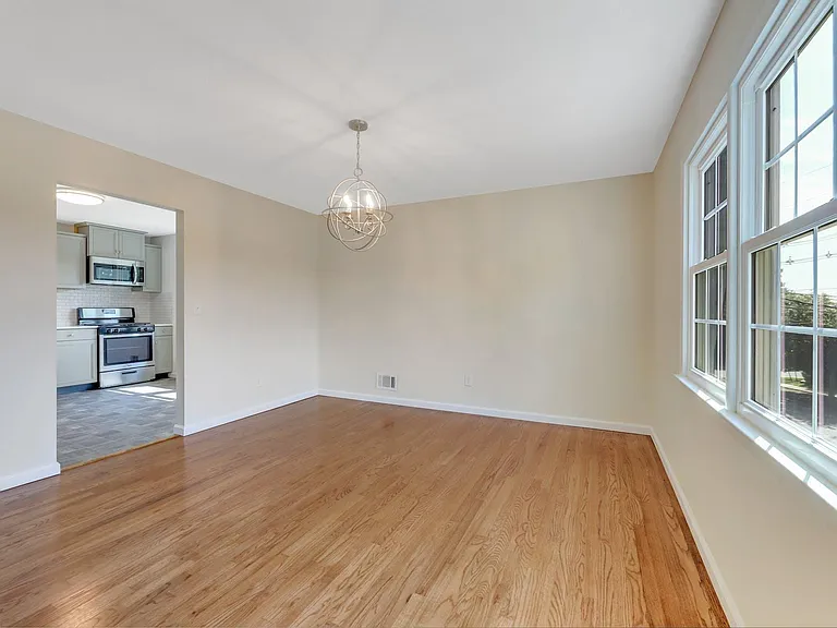 192 Maywood Ave — Photo 21