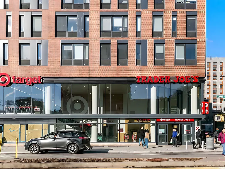 122 Norfolk St #2 — Photo 6