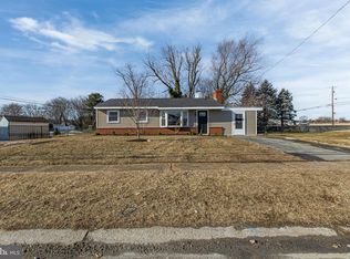 70 Prangs Ln, New Castle, DE 19720