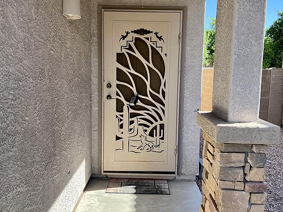 2nd image of 16870 W Saguaro Ln