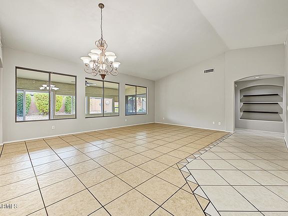 3rd image of 8838 W POTTER Drive