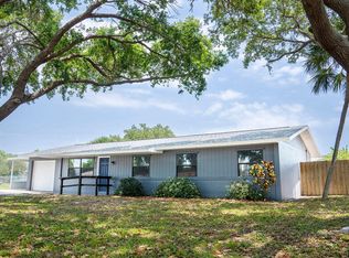 826 Vance Cir NE, Palm Bay, FL 32905