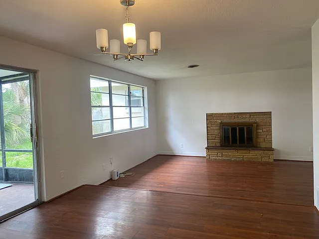 165 Ormwood Dr — Photo 7