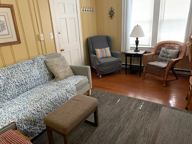 605 Wilmington Ln #2A — Photo 3